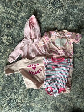 Bundle of 4 Baby Girls Clothes